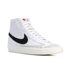Nike Blazer Mid 