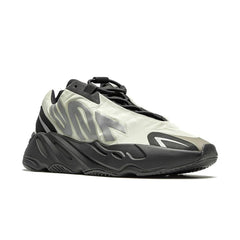 Adidas Yeezy 700 MNVN ''Bone'' - vasre