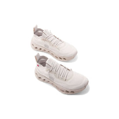 Loewe x Running Cloudtilt 
