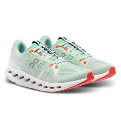 On  Cloudsurfer 'Creek White' - vasre