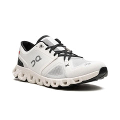 On Running Cloud X 3 - vasre