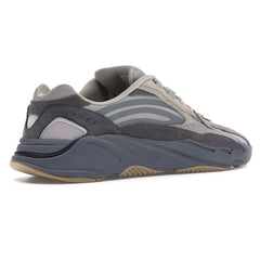Adidas Yeezy 700 V2 